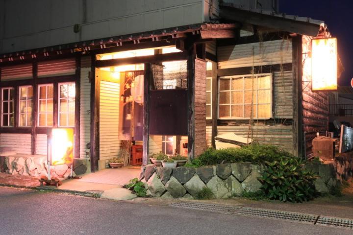 Pikaichi Second Hotel Goto Luaran gambar